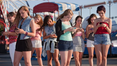 Teen Campers & Parents | September | Breaking the Chains of Social Media – Part 1